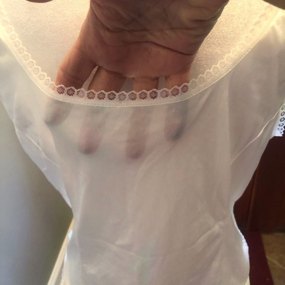 Vintage White Camisole from Improved Living Large Made in USA - Picture 9 of 10